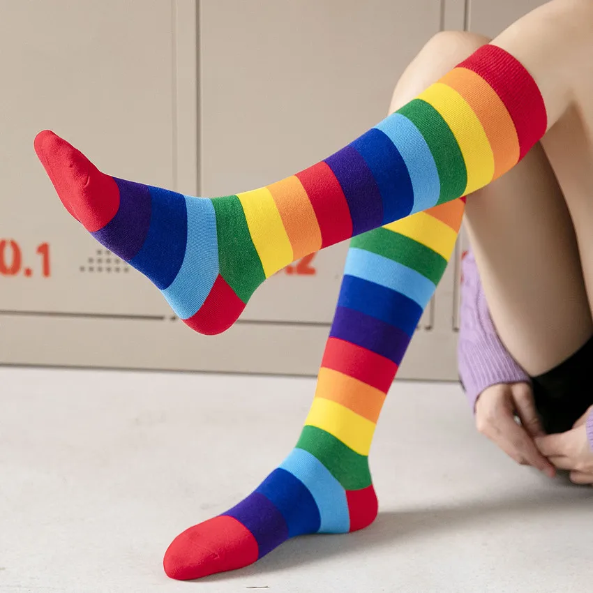 7-color Rainbow Knee-length Stripes Korean Trend Street Colorful Japanese Calf High Tube Candy Color Cotton Sexy Stockings Woman
7-color Rainbow Knee-length Stripes Korean Trend Street Colorful Japanese Calf High Tube Candy Color Cotton Sexy Stockings Woman