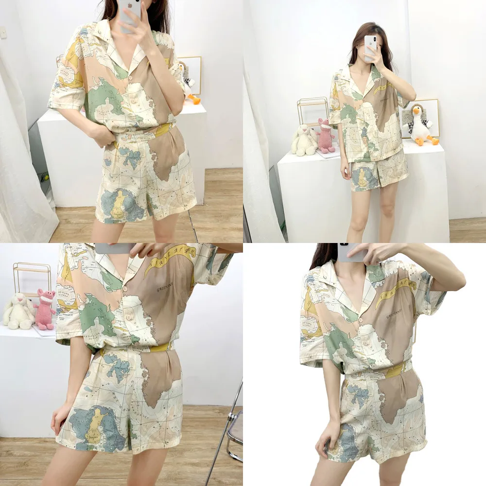 New Style Summer Ladies Home Service Viscose Fiber Home Service Pajamas Cotton Short-sleeved Shorts Two-piece Loose Sleepwear
New Style Summer Ladies Home Service Viscose Fiber Home Service Pajamas Cotton Short-sleeved Shorts Two-piece Loose Sleepwear
