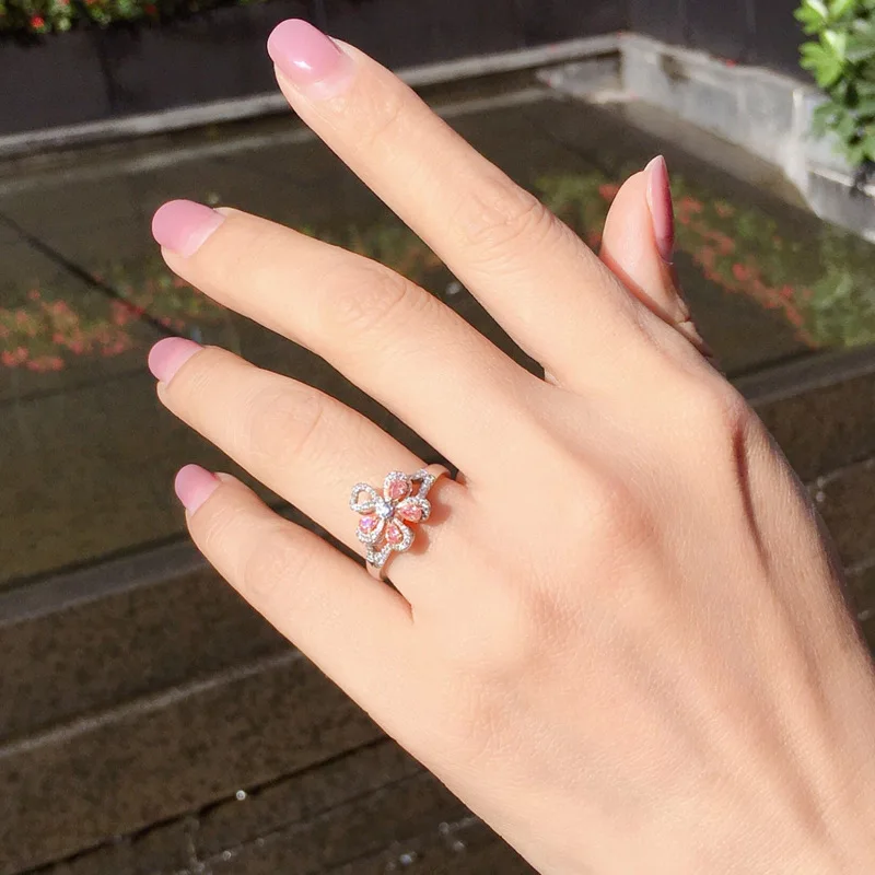Cute Female Pink Zircon Stone Open Ring Promise Silver Color Engagement Ring Vintage Bride Flower Zircon Wedding Rings For Women 
Cute Female Pink Zircon Stone Open Ring Promise Silver Color Engagement Ring Vintage Bride Flower Zircon Wedding Rings For Women