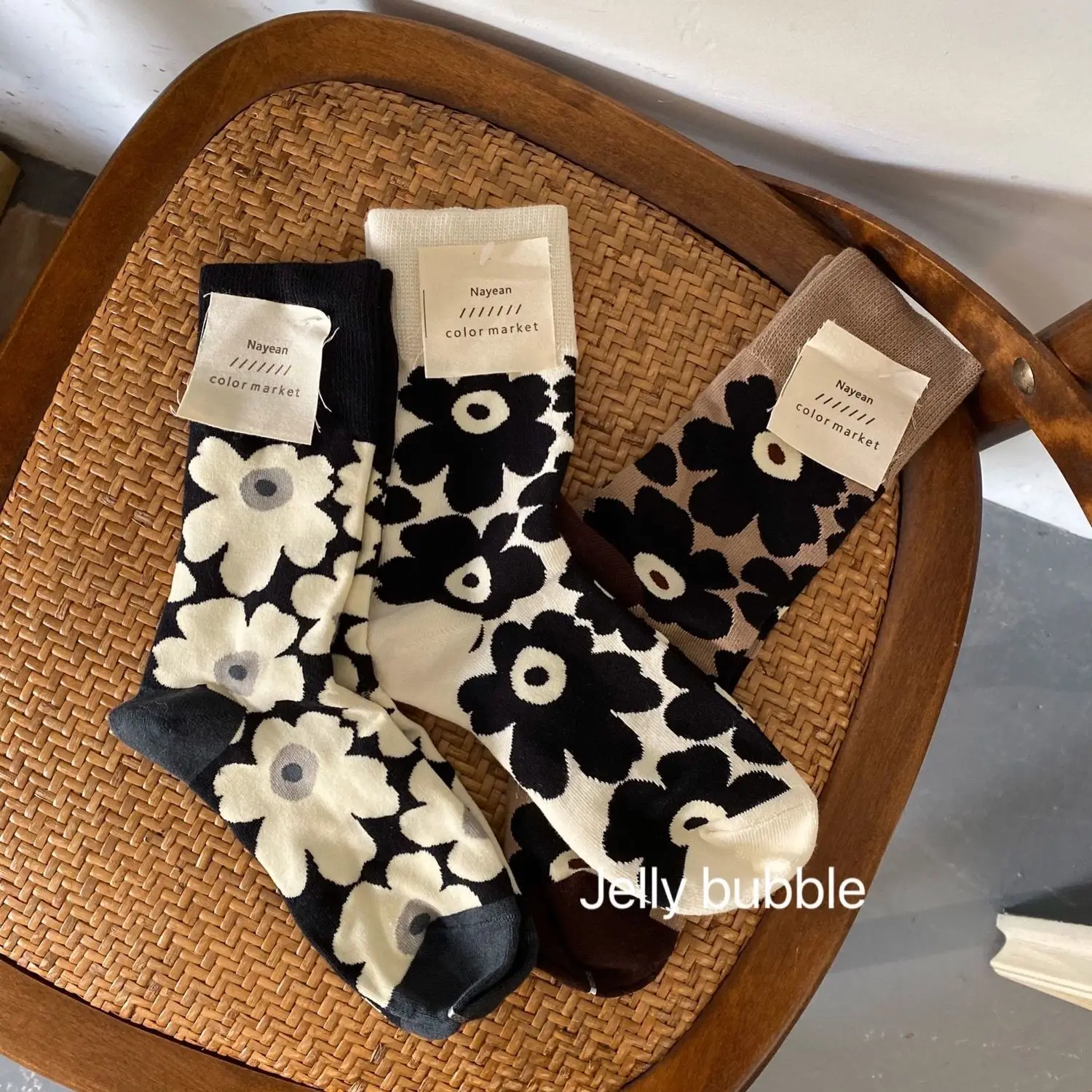 3 Pairs Flower Print Socks for Women Kawaii Female Socks Cotton with Flower Funny and Pink Socks Women
3 Pairs Flower Print Socks for Women Kawaii Female Socks Cotton with Flower Funny and Pink Socks Women