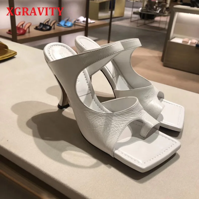 XGRAVITY Top Quality Vintage High Heel Summer Shoes Pinch Ladies Fashion Slippers Women Evening Sandals Lady Shoes Gold Girls
XGRAVITY Top Quality Vintage High Heel Summer Shoes Pinch Ladies Fashion Slippers Women Evening Sandals Lady Shoes Gold Girls