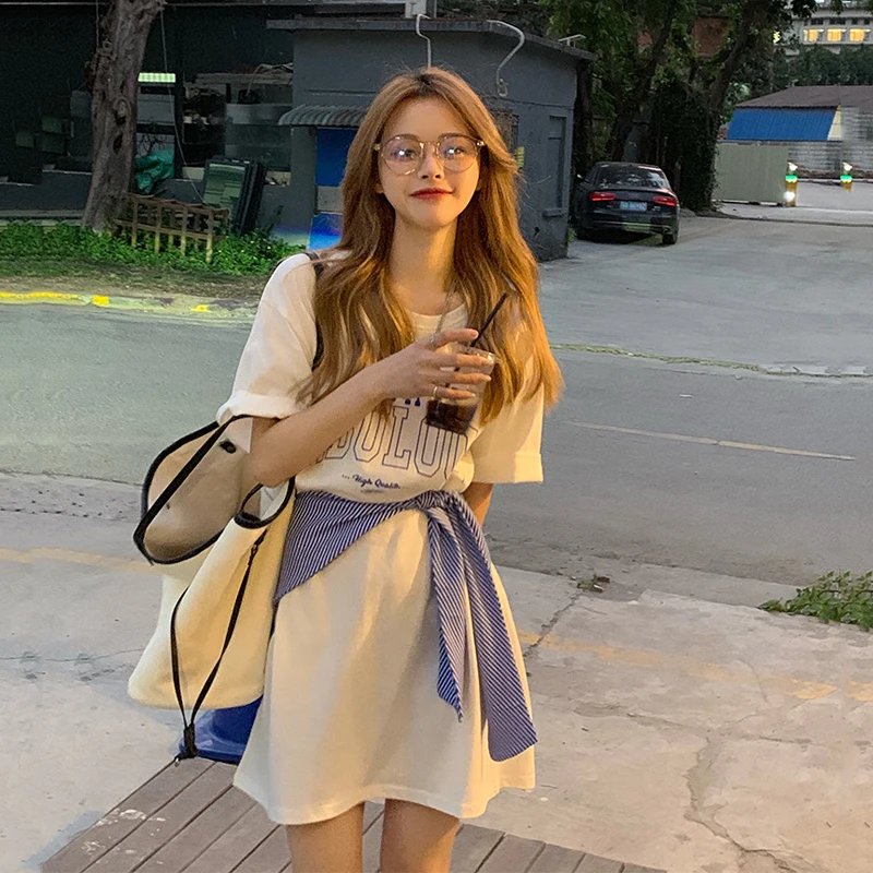 Летняя блузка в Корейском стиле, новинка 2021, свободная блузка средней длины, Милая футболка с короткими рукавами и надписью, топ, женская оде...
Летняя блузка в Корейском стиле, новинка 2021, свободная блузка средней длины, Милая футболка с короткими рукавами и надписью, топ, женская оде...