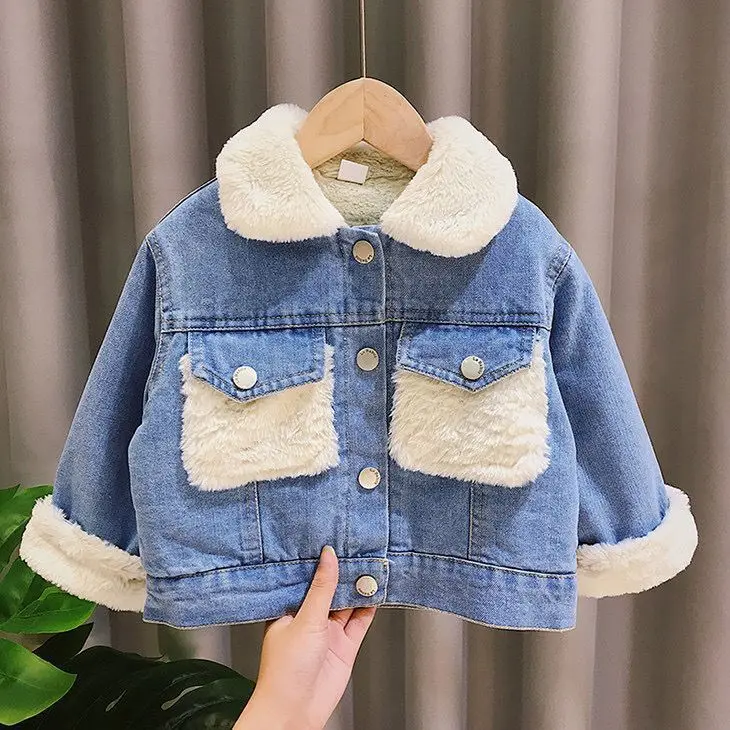 2-6 Years OId Thick Warm Kids Boys Girls Denim Coat Velvet Fur Jackets Outerwear 2021 New Autumn Winter Children Overcoat
2-6 Years OId Thick Warm Kids Boys Girls Denim Coat Velvet Fur Jackets Outerwear 2021 New Autumn Winter Children Overcoat