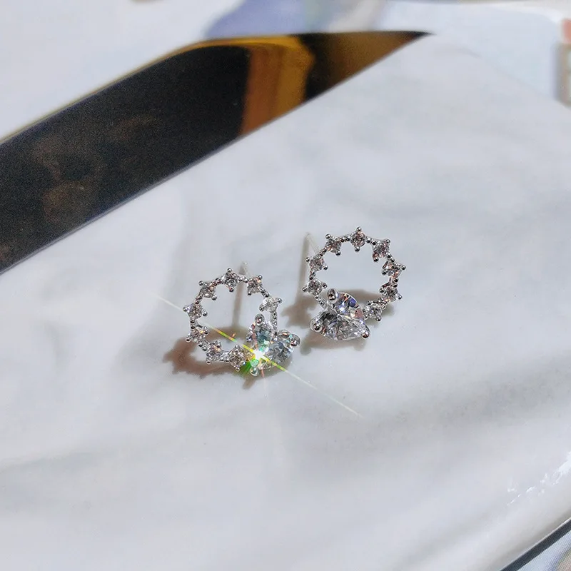 Hot Sale Heart Shaped Woman Earrings Jewelry Crystal Shiny Zircon Engagement Party Bridal Earrings Fashion Earrings
Hot Sale Heart Shaped Woman Earrings Jewelry Crystal Shiny Zircon Engagement Party Bridal Earrings Fashion Earrings