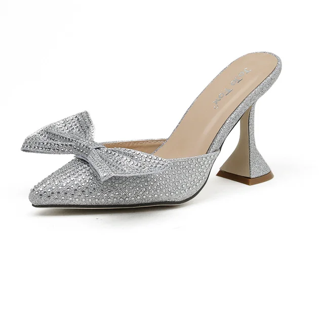 Europe and the United States Super Flash Bow Rhinestone Shiny Wine Glass with High Heel Women's Slippers 
Europe and the United States Super Flash Bow Rhinestone Shiny Wine Glass with High Heel Women's Slippers