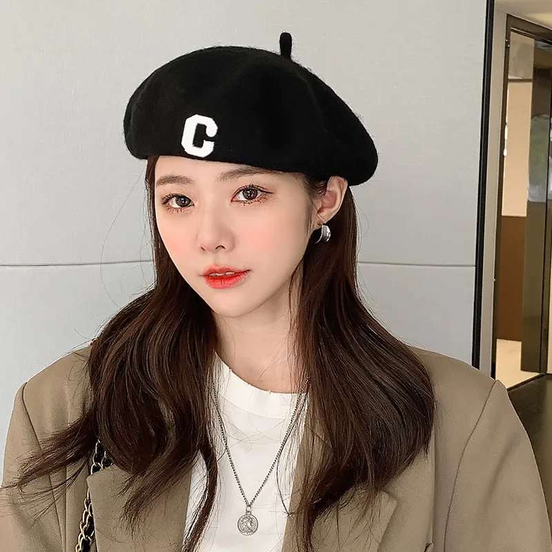 2021 Letters Embroidered Beret Cap Beanie Hat England Style Women Girls Wool Warm Winter Hat Femme Hats Caps Street Fashion
2021 Letters Embroidered Beret Cap Beanie Hat England Style Women Girls Wool Warm Winter Hat Femme Hats Caps Street Fashion