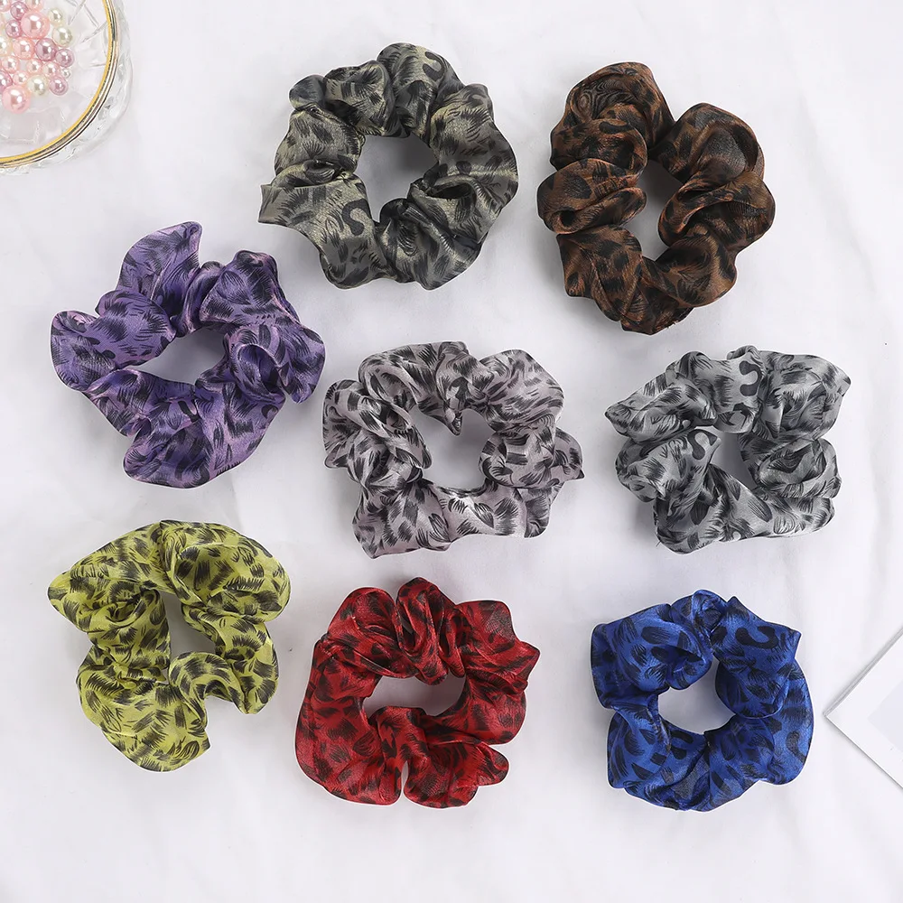 Французская Европейская и американская Ретро Прозрачная завязка для волос из органзы с изображением заснеженного леопарда завязка для вол...
Французская Европейская и американская Ретро Прозрачная завязка для волос из органзы с изображением заснеженного леопарда завязка для вол...