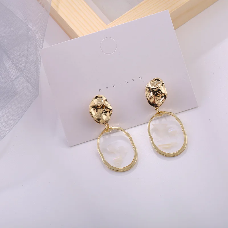 Vintage Bohemian Transparent Oval Geometric Drop Earrings Statement Irregular Metal Dangle Earring for Women Party Jewelry
Vintage Bohemian Transparent Oval Geometric Drop Earrings Statement Irregular Metal Dangle Earring for Women Party Jewelry