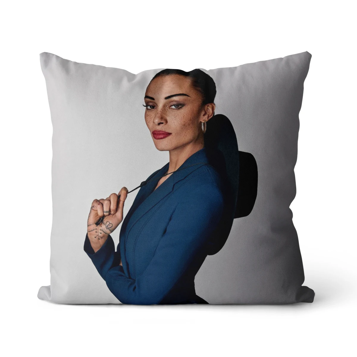 Adwoa Aboah pillow case pure cotton linen pillow case party home sofa cushion cover 45x45cm 40x40cm
Adwoa Aboah pillow case pure cotton linen pillow case party home sofa cushion cover 45x45cm 40x40cm