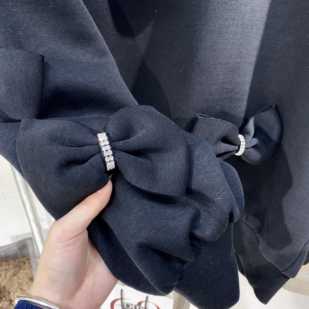 new women fashion 2021 long-sleeved sexy casual solid color rhinestone bow sweater 0317
new women fashion 2021 long-sleeved sexy casual solid color rhinestone bow sweater 0317