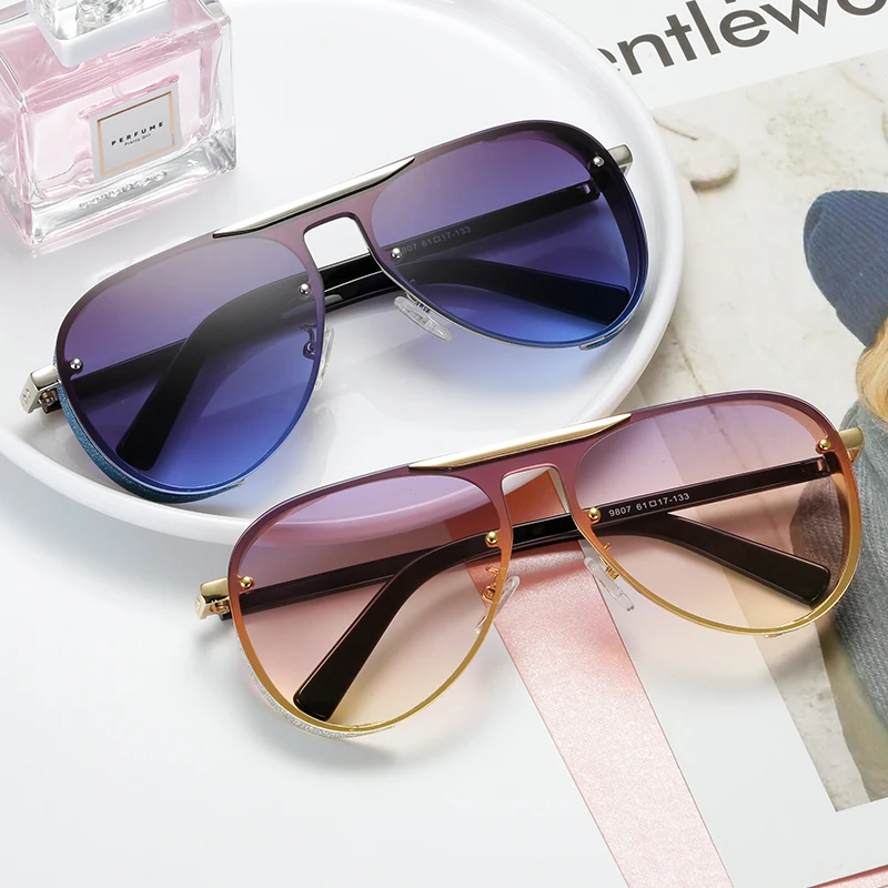 New Brand Design Fashion Sunglasses Women Luxury Sun glasses Lady UV400 Sunglass Shades Eyewear Oculos de sol
New Brand Design Fashion Sunglasses Women Luxury Sun glasses Lady UV400 Sunglass Shades Eyewear Oculos de sol