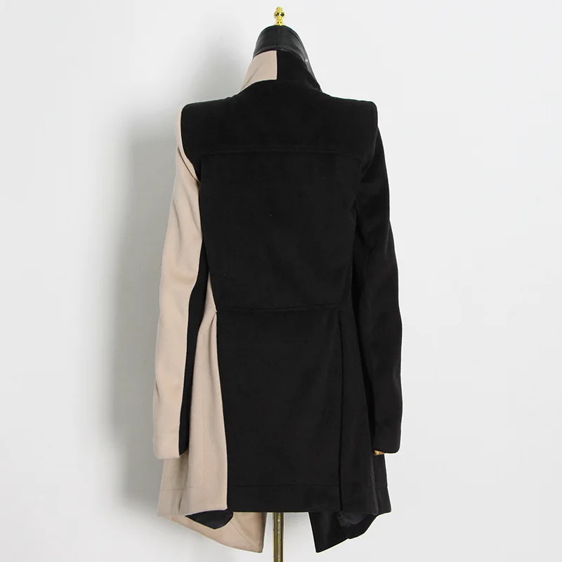 Patchwork irregular tweed jacket women's lapel long-sleeved casual loose contrast color coat women's fashion new clothing 
Patchwork irregular tweed jacket women's lapel long-sleeved casual loose contrast color coat women's fashion new clothing