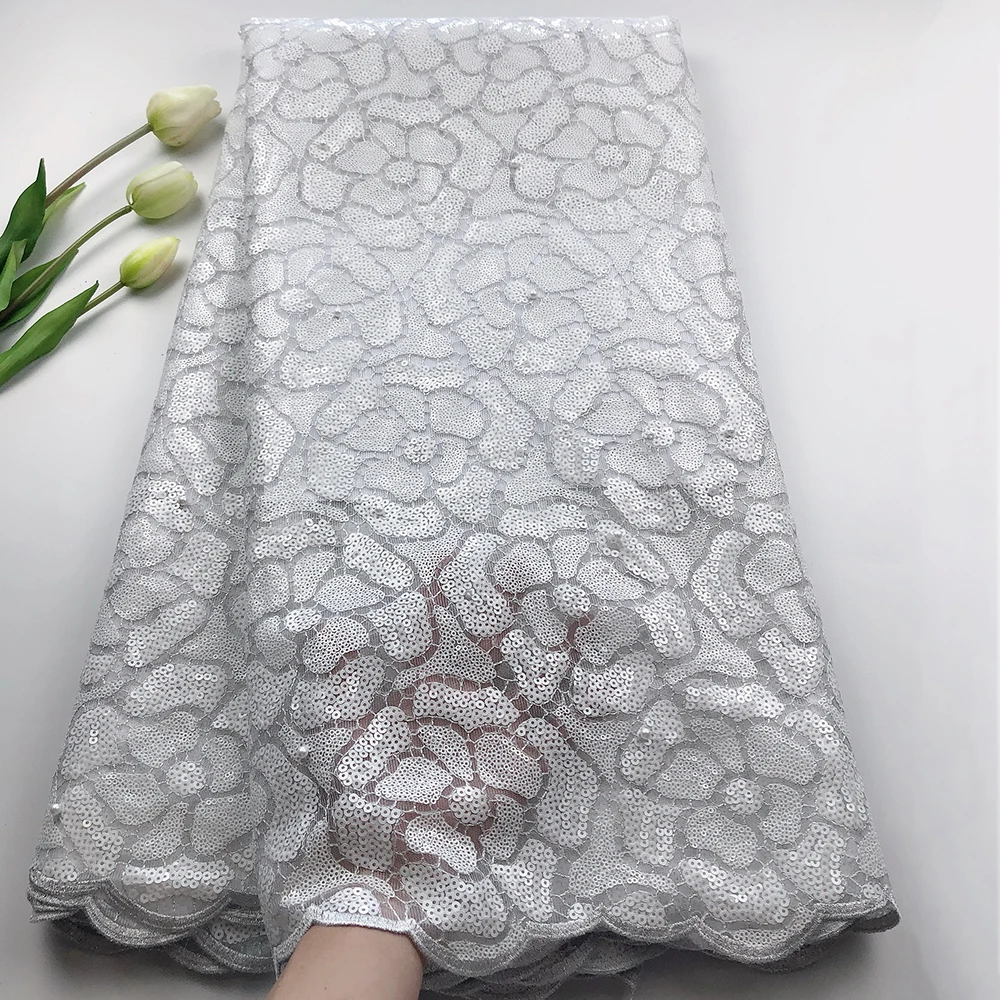 High quality voile organza sequence glitters pearls African french net lace embroidered beaded mesh tulle sequins lace fabrics
High quality voile organza sequence glitters pearls African french net lace embroidered beaded mesh tulle sequins lace fabrics