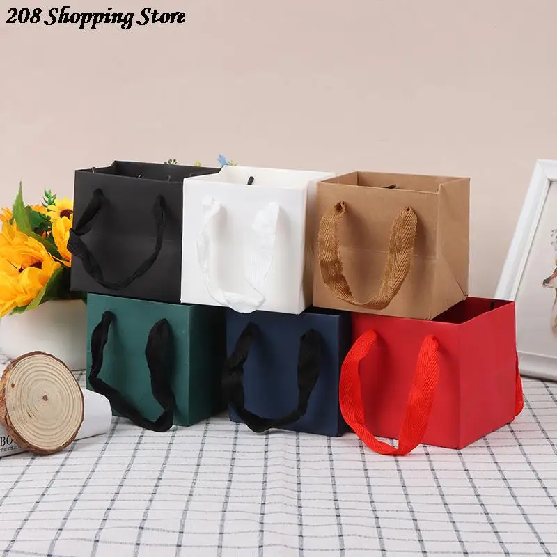 Square Kraft Paper Bag Flowers Packaging Bag Birthday Wedding Gift Bag Takeaway Tote Bag Paper Bag Portable Flower Packaging Bag
Square Kraft Paper Bag Flowers Packaging Bag Birthday Wedding Gift Bag Takeaway Tote Bag Paper Bag Portable Flower Packaging Bag