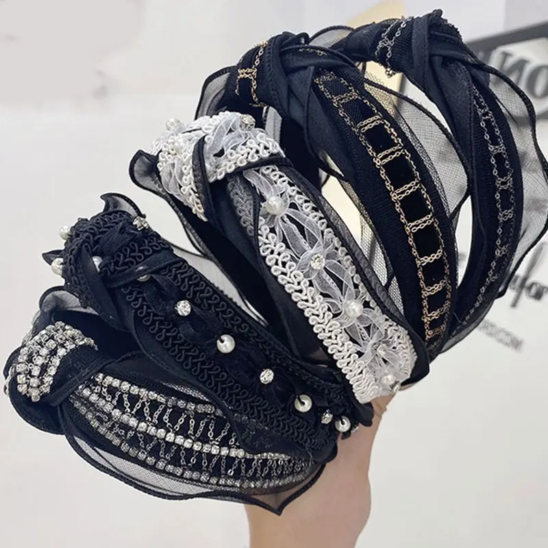 Stylish Women Headband Top Quality Butterfly Rhinestone Hairband Center Bow Knot Headwear Korean Style Plaid Hair Accessories
Stylish Women Headband Top Quality Butterfly Rhinestone Hairband Center Bow Knot Headwear Korean Style Plaid Hair Accessories