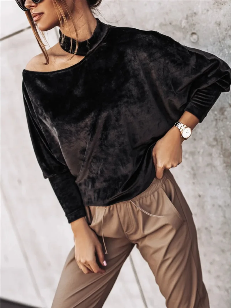 Autumn Winter Sexy Women Solid Color Slim Shirts Hollow Out Off Shoulder O-Neck Long Sleeve Casual Velvet Pullovers Top
Autumn Winter Sexy Women Solid Color Slim Shirts Hollow Out Off Shoulder O-Neck Long Sleeve Casual Velvet Pullovers Top