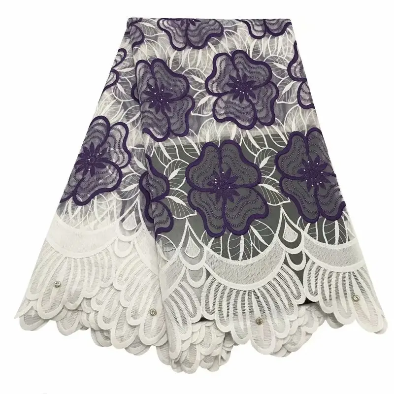New Arrival African Lace Fabric 2019 Embroidered Nigerian Laces Fabric Bridal High Quality French Tulle Lace Fabric For Women Dress Nice Flowers Design
New Arrival African Lace Fabric 2019 Embroidered Nigerian Laces Fabric Bridal High Quality French Tulle Lace Fabric For Women Dress Nice Flowers Design