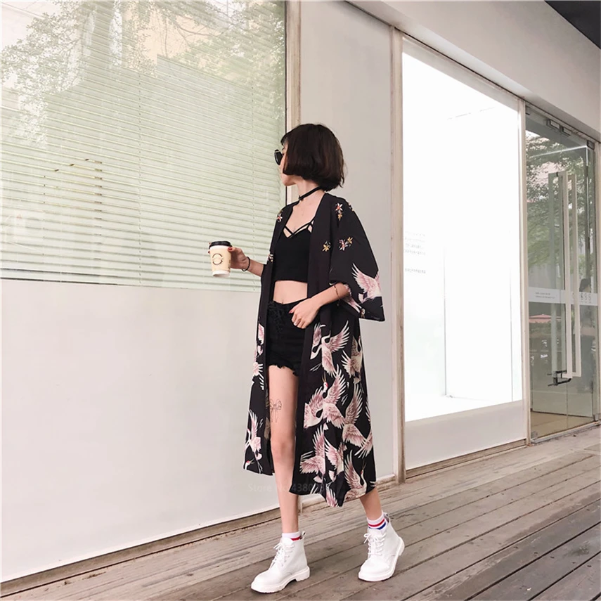 Japanese Kimono Traditional Woman 2020 Long Kimono Cardigan Cosplay Blouse Shirt Yukata Female Japanese Dress Haori Clothing
Japanese Kimono Traditional Woman 2020 Long Kimono Cardigan Cosplay Blouse Shirt Yukata Female Japanese Dress Haori Clothing