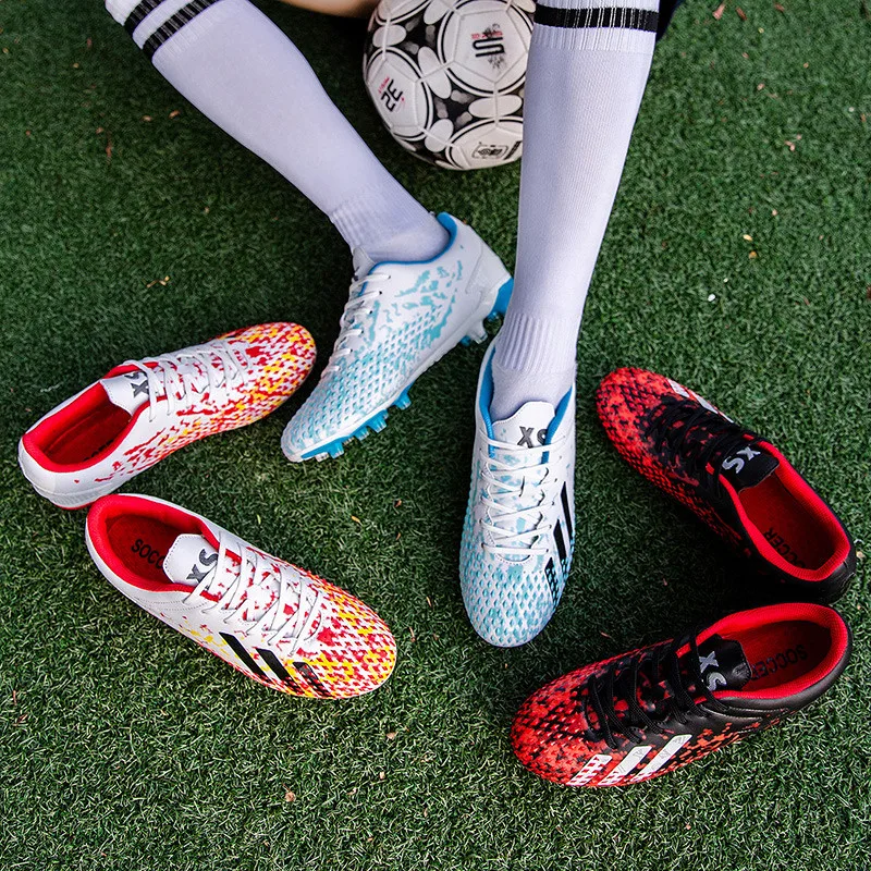 Men's Soccer Shoes Teenager Breathable Soft Sneakers Kids Grass Training Shoes Antiskid Football Boots Size FG / TF Sports 2021
Men's Soccer Shoes Teenager Breathable Soft Sneakers Kids Grass Training Shoes Antiskid Football Boots Size FG / TF Sports 2021