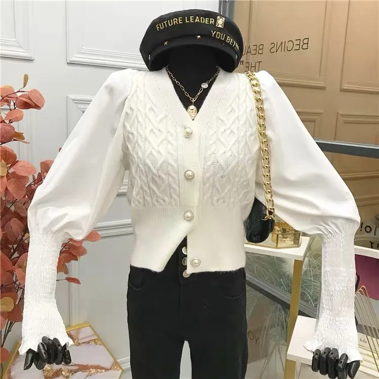 Autumn Vintage Black White Knitwear Tops Women's Lantern Long Sleeve Patchwork V-Neck Cardigan Single-Breasted Knitted Sweater
Autumn Vintage Black White Knitwear Tops Women's Lantern Long Sleeve Patchwork V-Neck Cardigan Single-Breasted Knitted Sweater