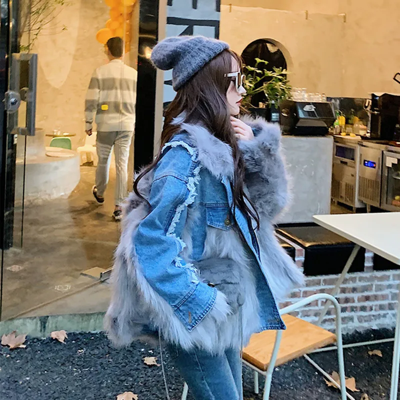 Rabbit Fur Cowboy Splicing Coat Female 2021 New Autumn Winter Korean Fashion Thicken Short All-Match Denim Cotton Jacket Women
Rabbit Fur Cowboy Splicing Coat Female 2021 New Autumn Winter Korean Fashion Thicken Short All-Match Denim Cotton Jacket Women