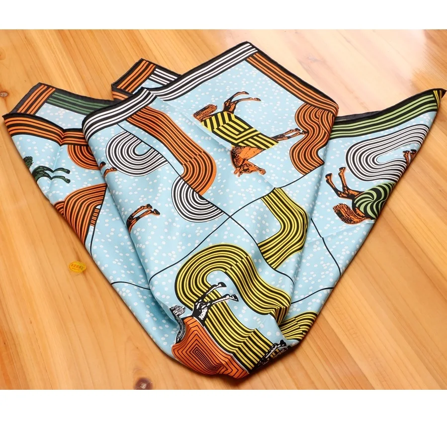 Платок Шелковый женский, 18 мм, 100% 
Платок Шелковый женский, 18 мм, 100%