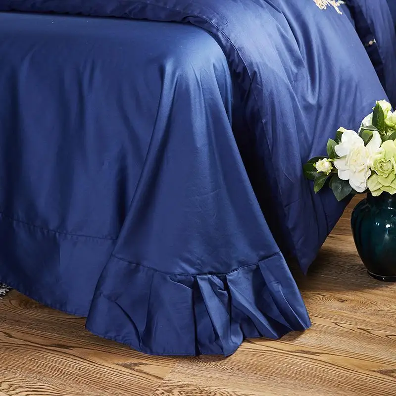 34blue luxury Golden Crown Embroidery Egyptian Cotton Bedding Set Queen King Size Duvet Cover Bed Linen Bed sheet Pillowcases
34blue luxury Golden Crown Embroidery Egyptian Cotton Bedding Set Queen King Size Duvet Cover Bed Linen Bed sheet Pillowcases