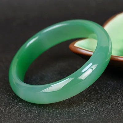 Zheru Jewelry Natural Agate Chalcedony Green 54-64mm Bangle Elegant Princess Jewelry Best Gift
Zheru Jewelry Natural Agate Chalcedony Green 54-64mm Bangle Elegant Princess Jewelry Best Gift