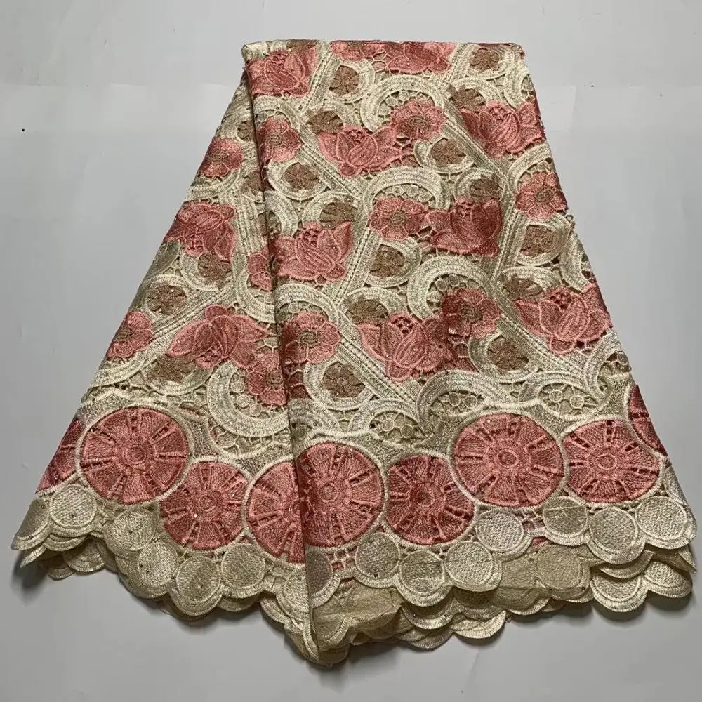 2020 New African Lace Fabric Embroidery African Swiss Voile Lace High Quality French Guipure Net Lace Fabric For Wedding Dress
2020 New African Lace Fabric Embroidery African Swiss Voile Lace High Quality French Guipure Net Lace Fabric For Wedding Dress