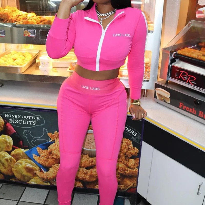 Женские на молнии уличная спортивная одежда Сексуальные облегающие леггинсы 2021 новая футболка с надписью, с длинными рукавами, облегающие ... 
Женские на молнии уличная спортивная одежда Сексуальные облегающие леггинсы 2021 новая футболка с надписью, с длинными рукавами, облегающие ...