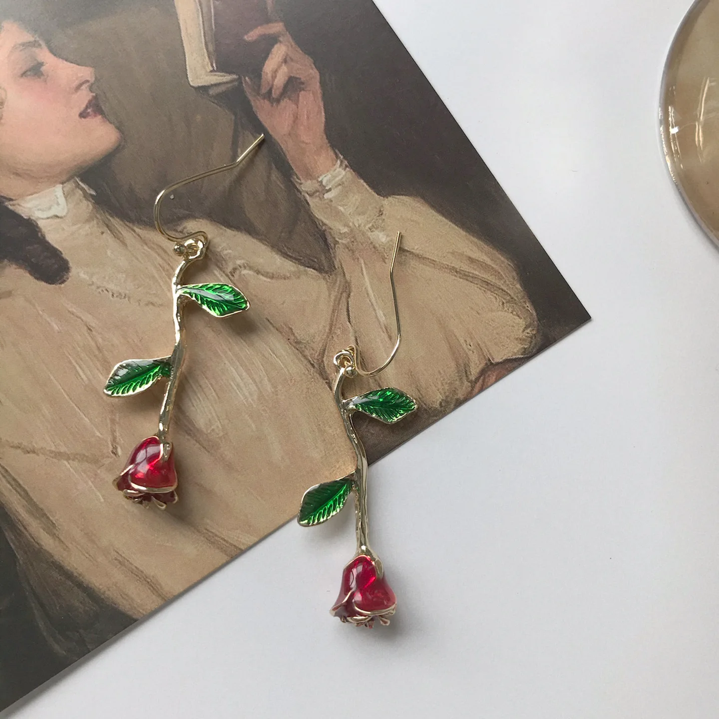 "Red Rose" Baroque Palace Style Vintage Earrings Elegant Earrings Red Rose Ear Hook Ear Clip earrings trendy 2021 Vintage
"Red Rose" Baroque Palace Style Vintage Earrings Elegant Earrings Red Rose Ear Hook Ear Clip earrings trendy 2021 Vintage