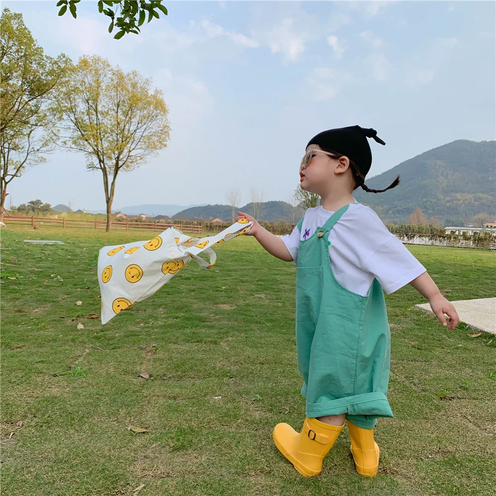 Children's Overalls 2021 Korean New Baby Girls Boys Casual Loose Jumpsuits Toddler Clothes Summer Kids Suspender Pants 2-7 Y 
Children's Overalls 2021 Korean New Baby Girls Boys Casual Loose Jumpsuits Toddler Clothes Summer Kids Suspender Pants 2-7 Y