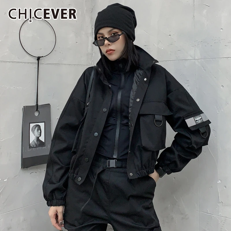 Coats & Jackets
Coats & Jackets