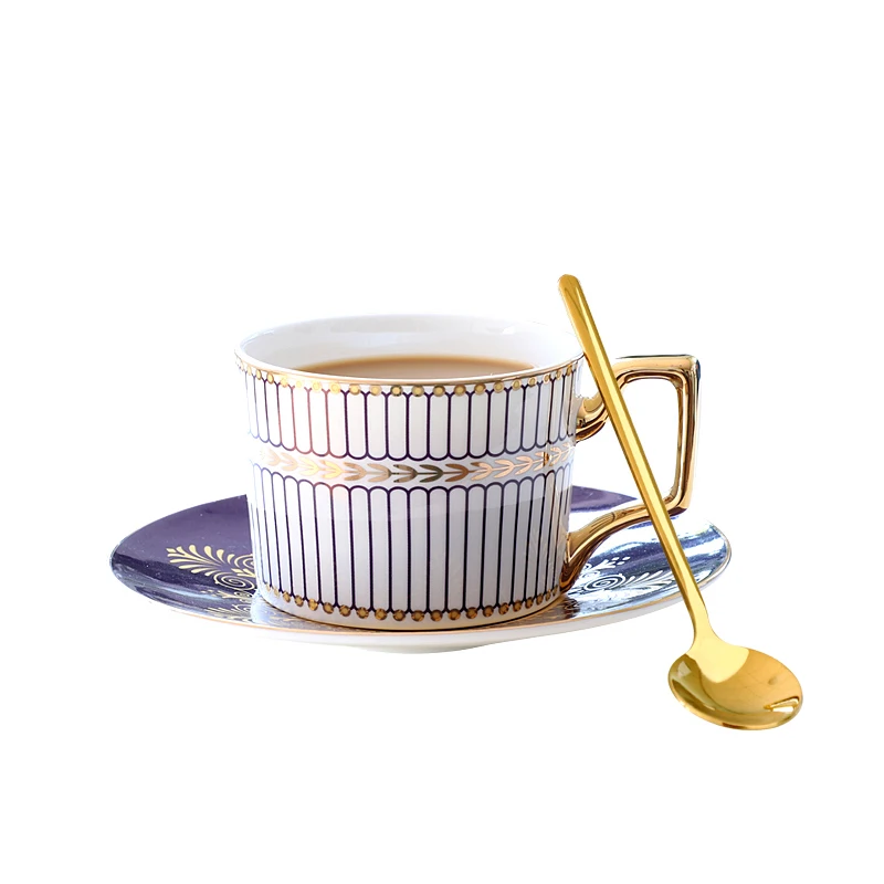 British Light Luxury Royal Ceramic Coffee Tea Cup And Saucer With Spoon Exquisite Drinkware Bone China
British Light Luxury Royal Ceramic Coffee Tea Cup And Saucer With Spoon Exquisite Drinkware Bone China