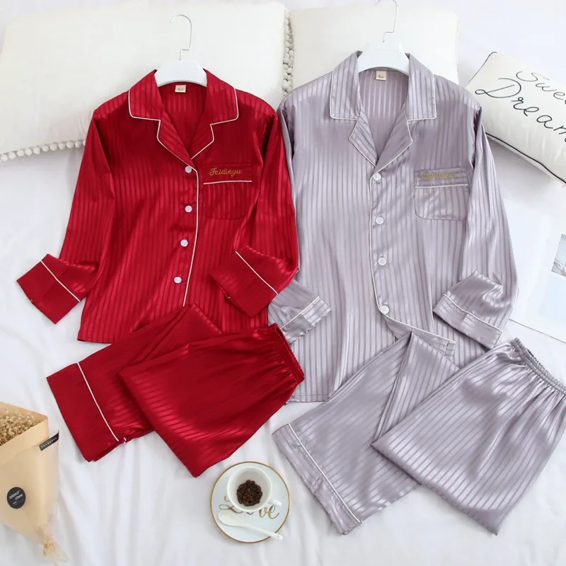 Размера плюс 3XL пара пижамный комплект с длинным рукавом атласная пижамы Свободные повседневные наряды, 2 вещи в комплекте, футболка и штаны,... 
Размера плюс 3XL пара пижамный комплект с длинным рукавом атласная пижамы Свободные повседневные наряды, 2 вещи в комплекте, футболка и штаны,...