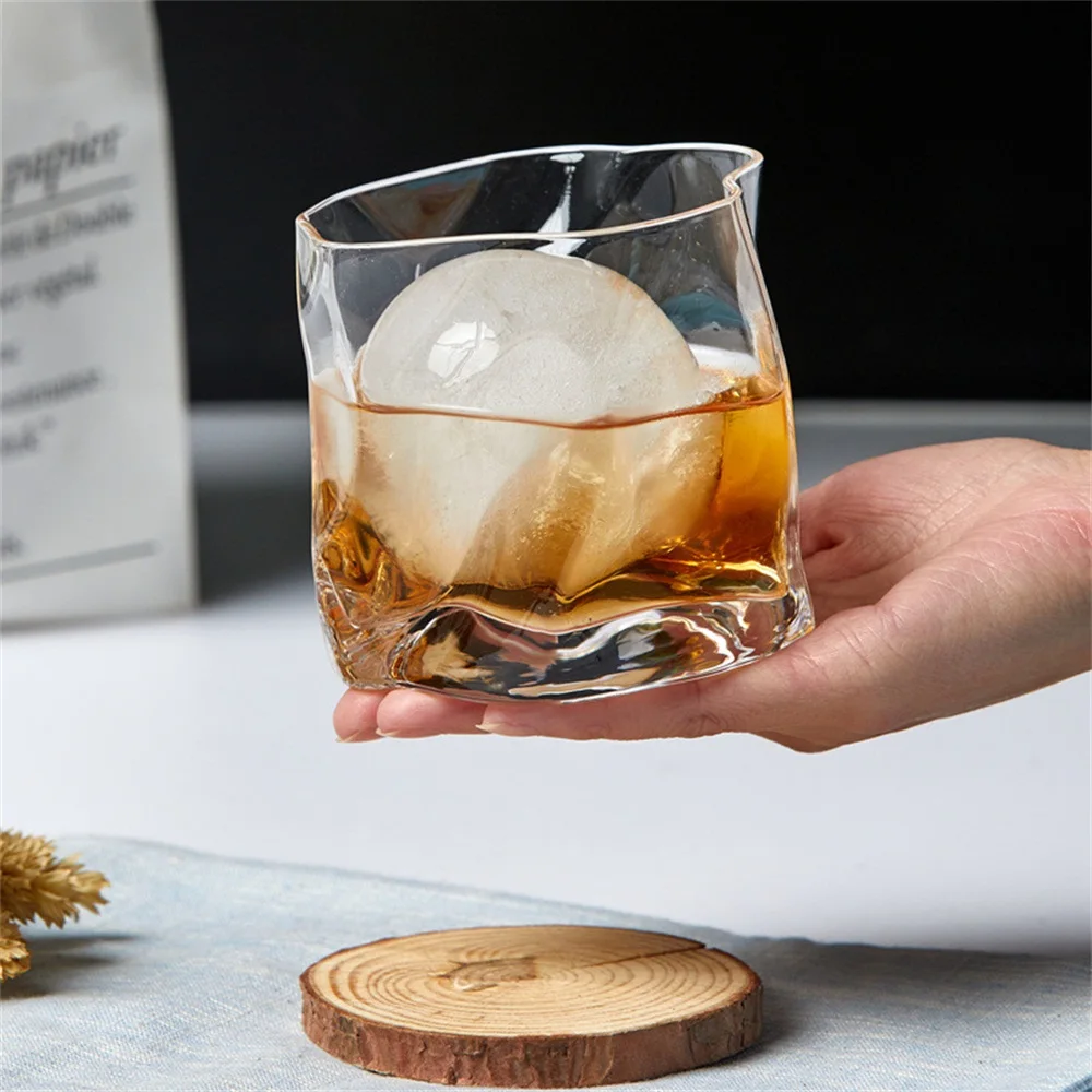 

Irregular Twisted Whiskey Glass Japanese Sake Glass Transparent Coffee Cup Milkshake Glass Beer Champagne Cup Party Juice Glass