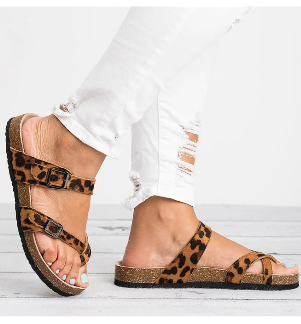 Summer Women Sandals Rome Style Sandals for 2021 Flip Flops Flat Sandals Beach Summer Zapatos Mujer Casual Shoes Plus Size 35-43
Summer Women Sandals Rome Style Sandals for 2021 Flip Flops Flat Sandals Beach Summer Zapatos Mujer Casual Shoes Plus Size 35-43