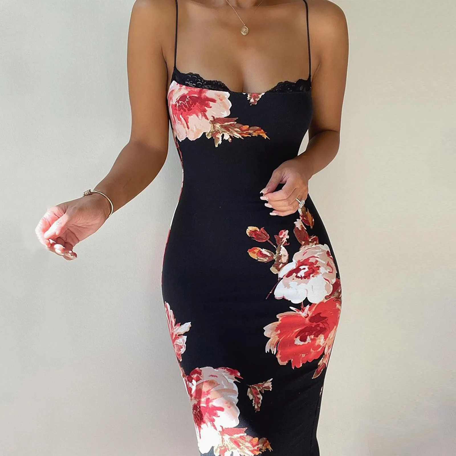 Summer Sexy Midi Dress Women 2022 Low Cut Lace Spaghetti Strap Boho Floral Dress Vintage Elegant Party Beach Bodycon Dress
Summer Sexy Midi Dress Women 2022 Low Cut Lace Spaghetti Strap Boho Floral Dress Vintage Elegant Party Beach Bodycon Dress