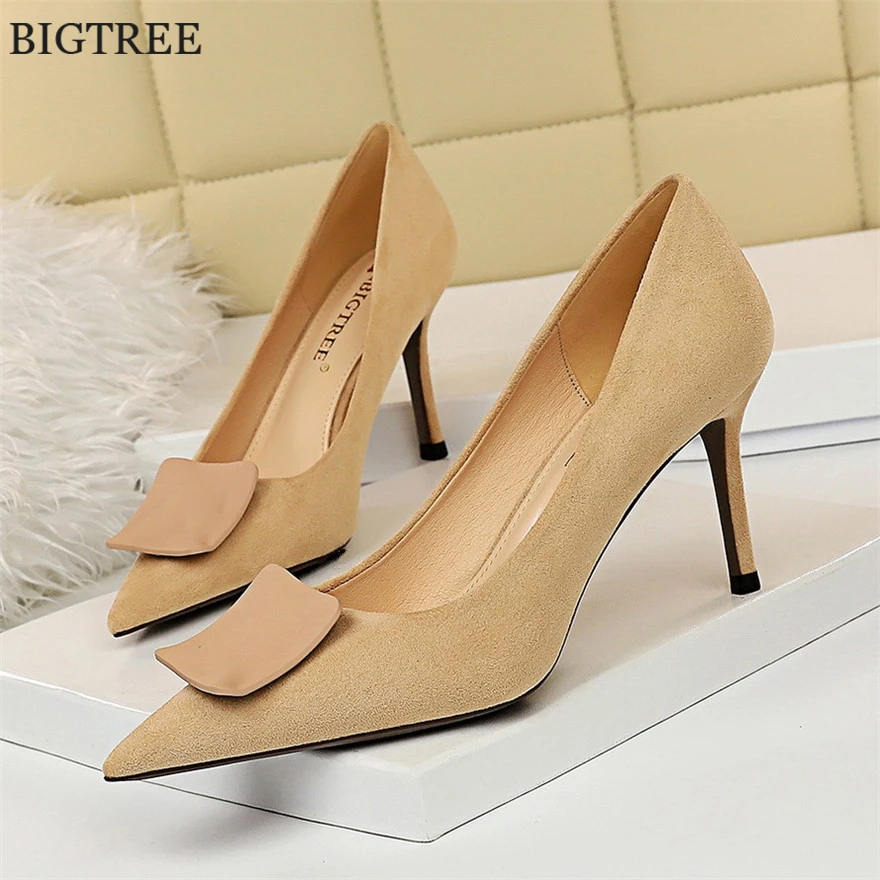 Autumn Fashion Square Buckle Black Red Shallow Shoes Women High Heels Faux Suede Sexy Pumps Pointed Toe Wedding Shoes For Woman
Autumn Fashion Square Buckle Black Red Shallow Shoes Women High Heels Faux Suede Sexy Pumps Pointed Toe Wedding Shoes For Woman