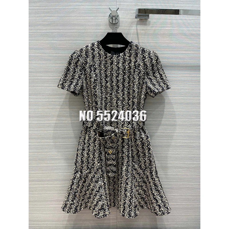 New Autumn Winter Tweed Elegant High Waist Women O-neck Short Sleeve Slim Belt A-line Woolen Dresses
New Autumn Winter Tweed Elegant High Waist Women O-neck Short Sleeve Slim Belt A-line Woolen Dresses