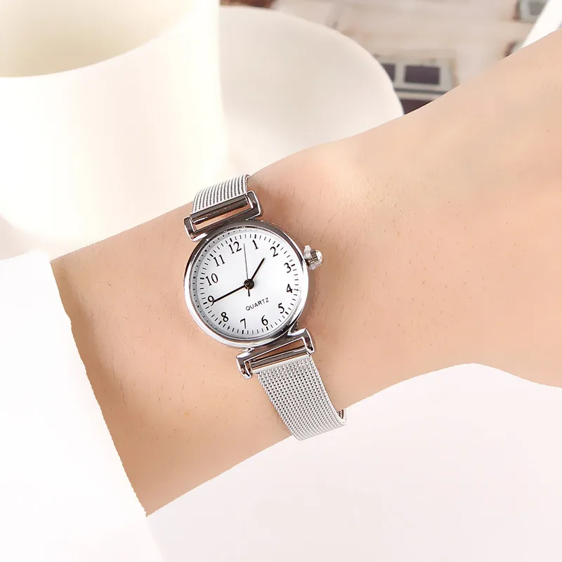 Fashion Quartz Watch For Women Luxury Female Watches Clock Wrist Watch White Stainless Steel Band Classic Watches Daily Gifts
Fashion Quartz Watch For Women Luxury Female Watches Clock Wrist Watch White Stainless Steel Band Classic Watches Daily Gifts