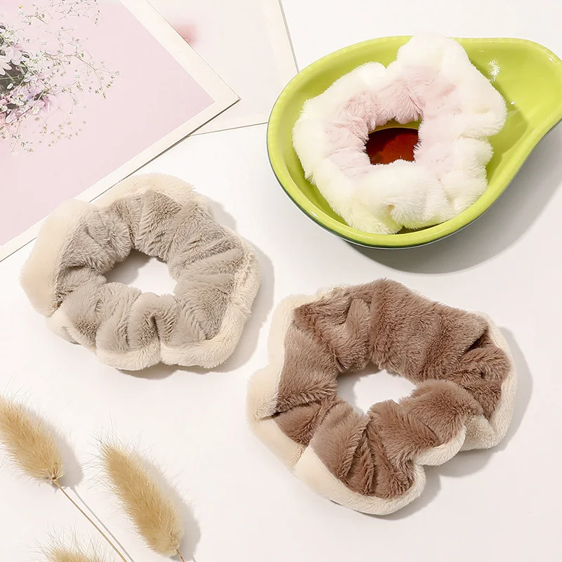 Warm Soft Hair Scrunchies Furry Elastic Hair Band Women Girls Ponytail Holder Rubber Band Autumn Winter Retro Hair Accessories
Warm Soft Hair Scrunchies Furry Elastic Hair Band Women Girls Ponytail Holder Rubber Band Autumn Winter Retro Hair Accessories