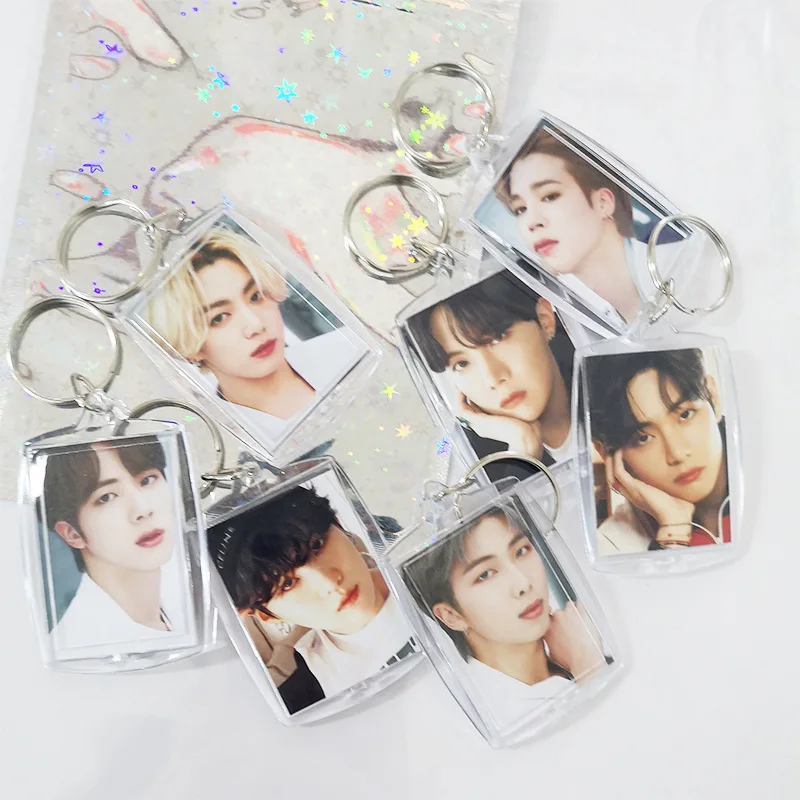 KPOP Bangtan Boys акриловый металлический брелок для ключей JIMIN JIN SUGA J-HOPE JUNG KOOK Поклонники изысканная коллекция ключей аксессуары
KPOP Bangtan Boys акриловый металлический брелок для ключей JIMIN JIN SUGA J-HOPE JUNG KOOK Поклонники изысканная коллекция ключей аксессуары