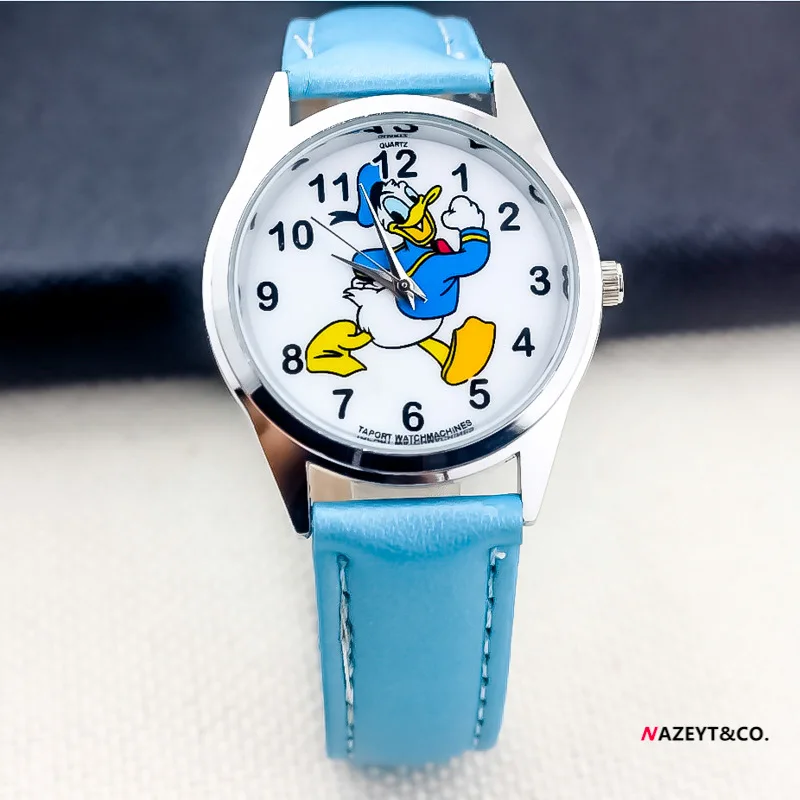 New Disney Donald Duck Children's Anime Printed Belt Quartz Watch Pupils Cute Cartoon Electronic Watch Gift
New Disney Donald Duck Children's Anime Printed Belt Quartz Watch Pupils Cute Cartoon Electronic Watch Gift