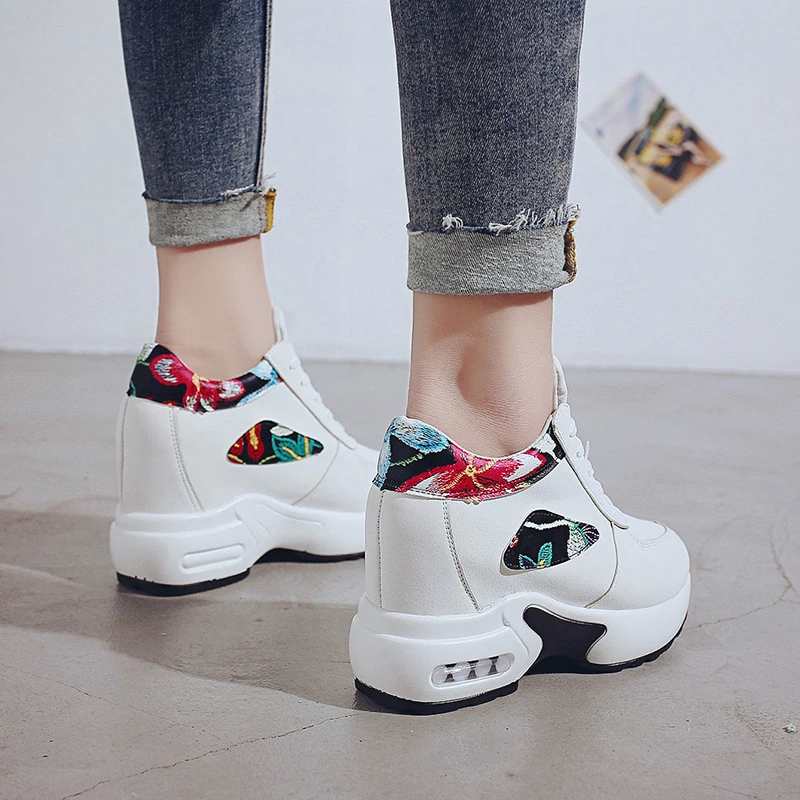 Rimocy High Heels Hidden Wedge Sneakers Women Spring 2020 Height Increasing Chunky Platform Shoes Woman Casual Vulcanize White
Rimocy High Heels Hidden Wedge Sneakers Women Spring 2020 Height Increasing Chunky Platform Shoes Woman Casual Vulcanize White
