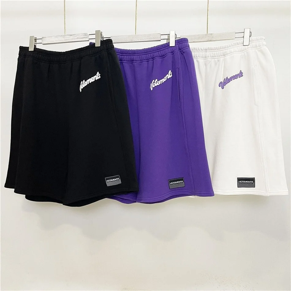 2021 VETEMENTS Sweet Logo Shorts Men Women 1:1 High Quality Foam Print Vetements Shorts Thick Terry Cotton VTM Breeches shorts
2021 VETEMENTS Sweet Logo Shorts Men Women 1:1 High Quality Foam Print Vetements Shorts Thick Terry Cotton VTM Breeches shorts