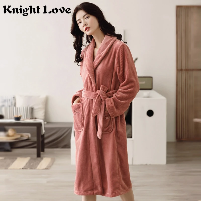 Winter Thick Luxury Flannel Women Robe Long Warm Bathrobe Sexy Kimono Dressing Gown Bridesmaid Robes Sleepwear Female
Winter Thick Luxury Flannel Women Robe Long Warm Bathrobe Sexy Kimono Dressing Gown Bridesmaid Robes Sleepwear Female