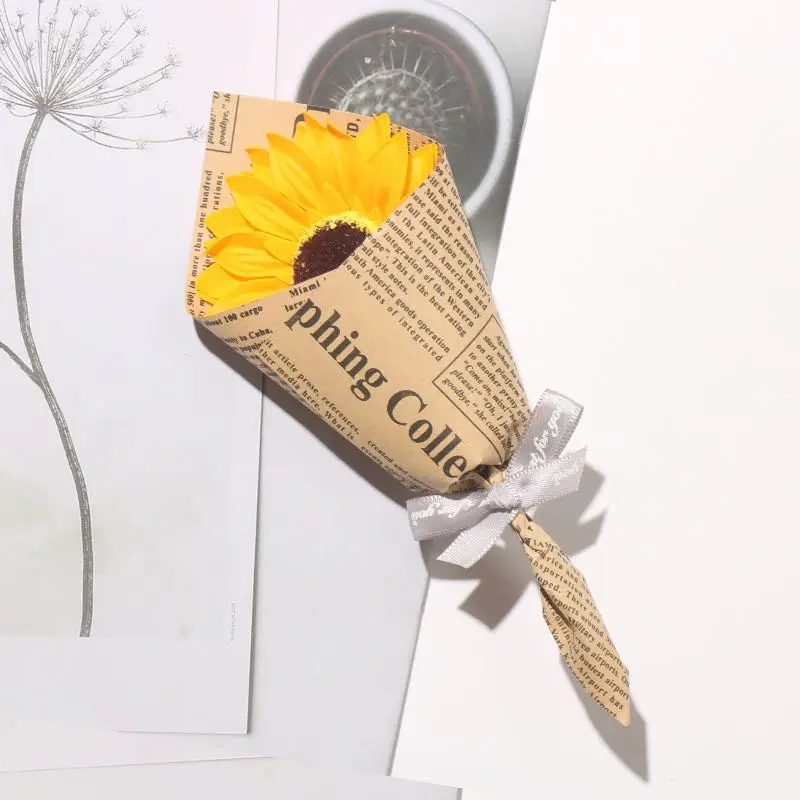 Soap Flowers Bouquet Artificial Eternal Sunflower Newspaper Wrapped for Home Living Room Decoration Wedding decoration Flower
Soap Flowers Bouquet Artificial Eternal Sunflower Newspaper Wrapped for Home Living Room Decoration Wedding decoration Flower
