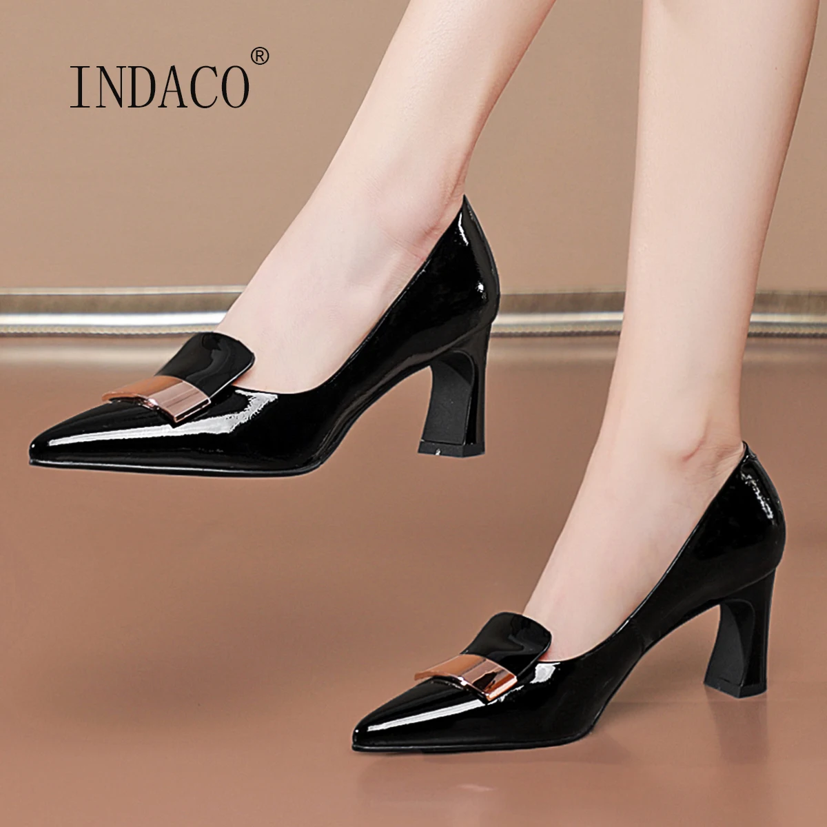 2021Spring Women High Heels Shoes LeatherPointed Toe Metal Buckle Decoration Party Shoes Grey Black Wedding Pumps
2021Spring Women High Heels Shoes LeatherPointed Toe Metal Buckle Decoration Party Shoes Grey Black Wedding Pumps