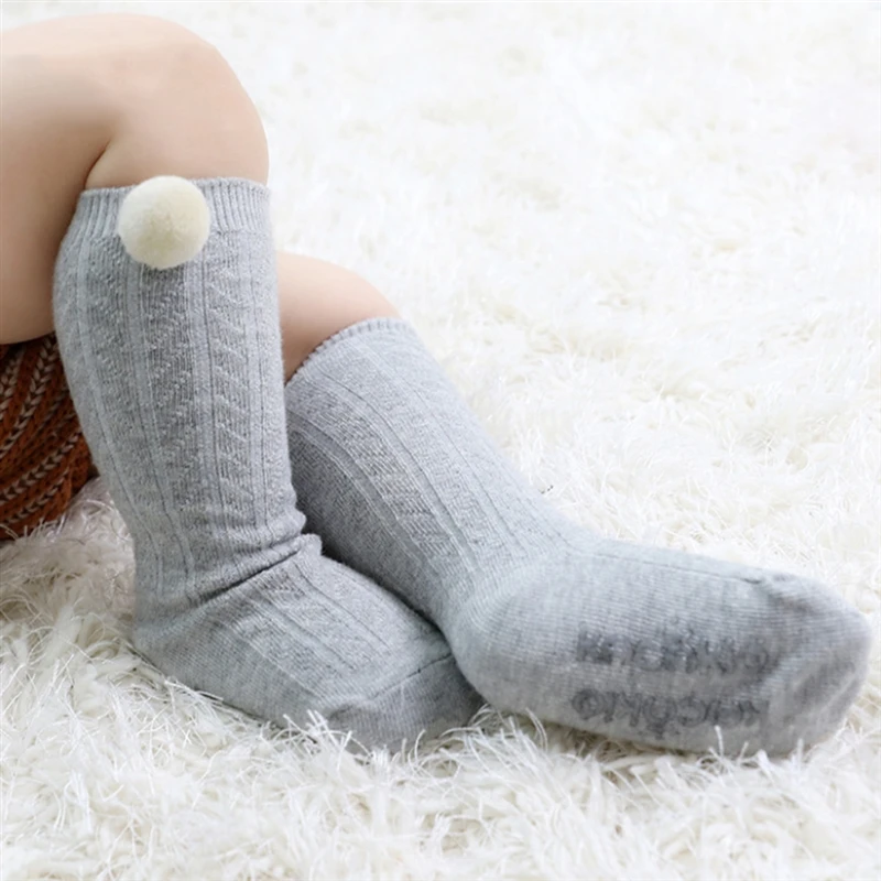 2022 New High Quality Spring Casual Socks Baby Cute Solid Color Plush Ball Cotton Dark Pattern Non Slip Small Socks
2022 New High Quality Spring Casual Socks Baby Cute Solid Color Plush Ball Cotton Dark Pattern Non Slip Small Socks